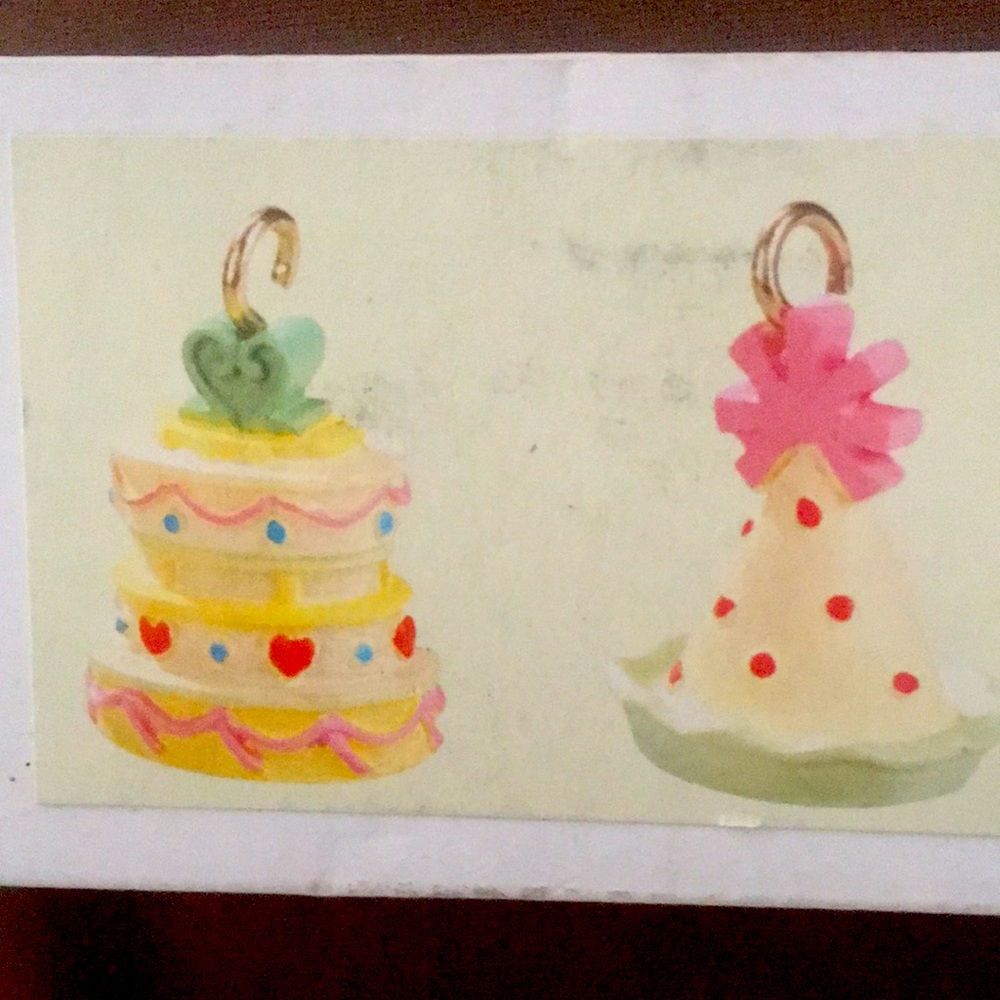 Regal Greetings Birthday Charms 12pc Set Cake Style Party Favors NWT